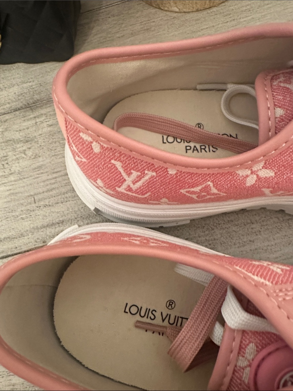 LV Pink Monogram Canvas Low-Top Sneakers - Picture 5 of 6